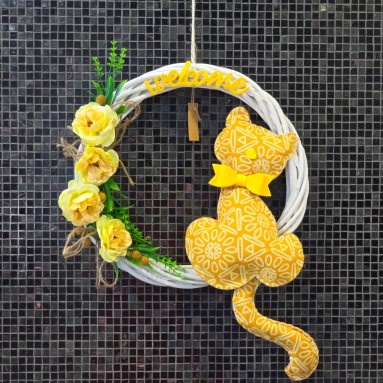 Ghirlanda gatto ocra