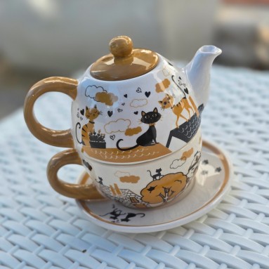 Teiera con tazza gattini in love