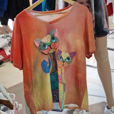 Maglietta due gatti colorati
