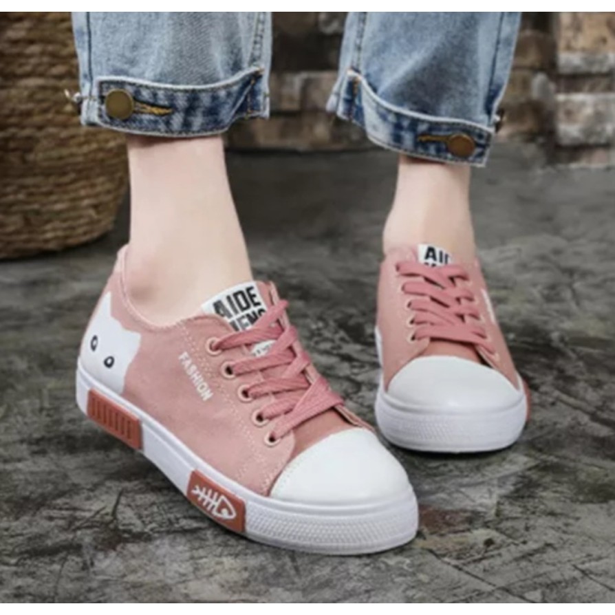Scarpe Diagranti con Strappo o con Lacci posturali per Cainare